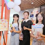 trien-lam-&-trao-giai